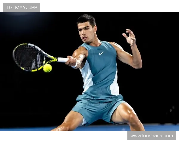 德约科维奇强势回归夺冠再掀网坛风暴年轻新星表现亮眼挑战群雄 德约科维奇强势回归夺冠再掀网坛风暴年轻新星表现亮眼挑战群雄