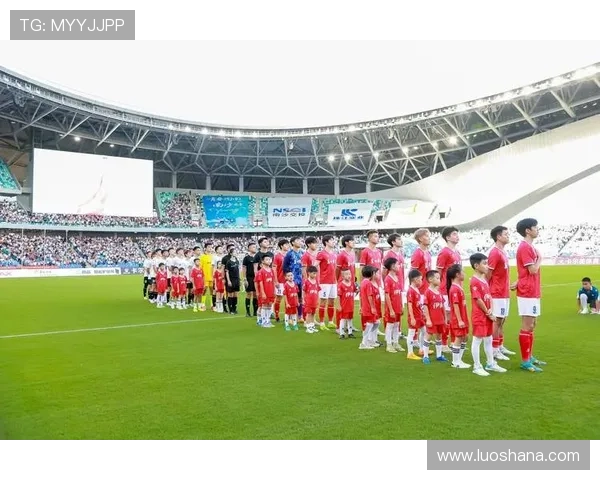 从草根到荣耀女王公园巡游者俱乐部的百年奋斗与英伦足球精神传承 从草根到荣耀女王公园巡游者俱乐部的百年奋斗与英伦足球精神传承