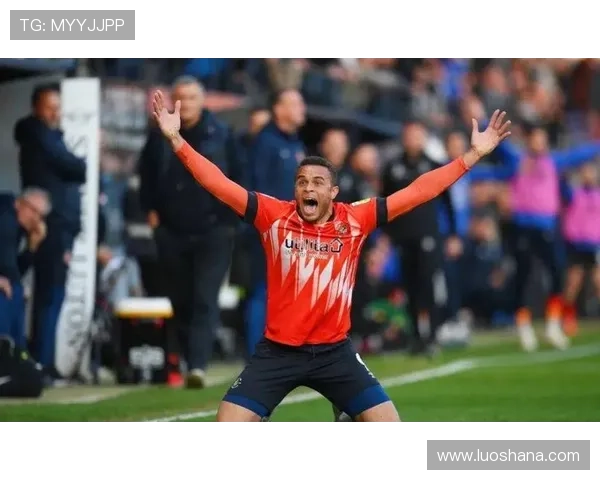 卢顿俱乐部新赛季表现亮眼 力争英超保级目标逐步实现 卢顿俱乐部新赛季表现亮眼 力争英超保级目标逐步实现