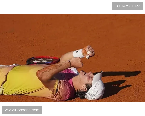 网球界震动!新星横空出世挑战世界排名前十引发热议 网球界震动!新星横空出世挑战世界排名前十引发热议