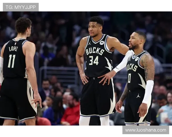 雄鹿队崛起新篇章 球星字母哥带领球队冲击总冠军梦想